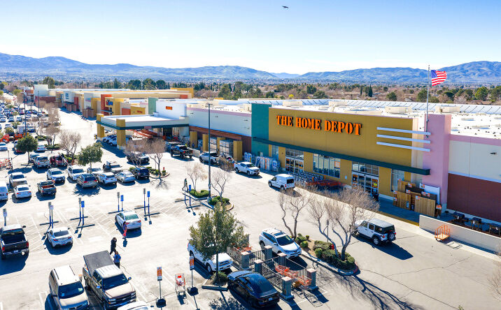 Pictures of Retail property located at 38003 47th St E, Palmdale, CA 93552, Palmdale, CA 93552 for sales - image #1