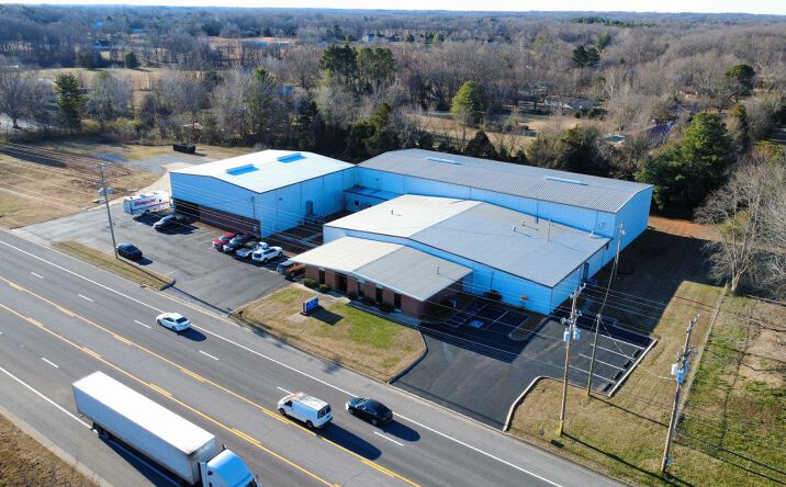 Pictures of Industrial property located at 3016 Hwy 41 S, Springfield, TN 37172 for sales - image #1