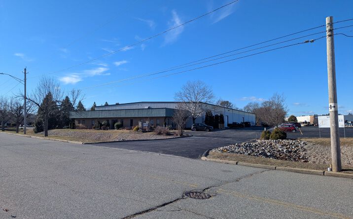 Pictures of Industrial property located at 360 Narragansett Park Dr, East Providence, RI 02916 for sales - image #1