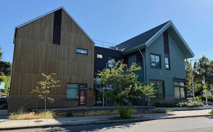 Pictures of Mixed Use, Office, Retail property located at 907 S Perry St, Spokane, WA 99202 for sales - image #1