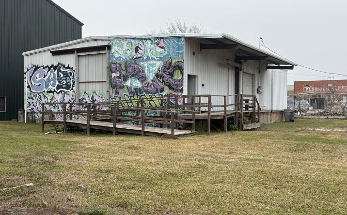 Pictures of Industrial, Mixed Use, Special Purpose property located at 840 Franklin St, Beaumont, TX 77701 for sales - image #1