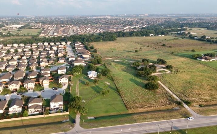 Pictures of Land property located at 8076 Co Rd 110, Round Rock, TX 78665 for sales - image #1