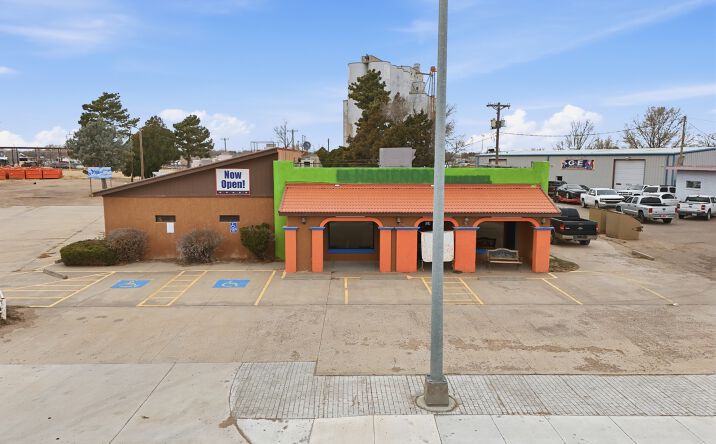 Pictures of Office property located at 634 NE HWY 54, Guymon, OK 73942 for sales - image #1