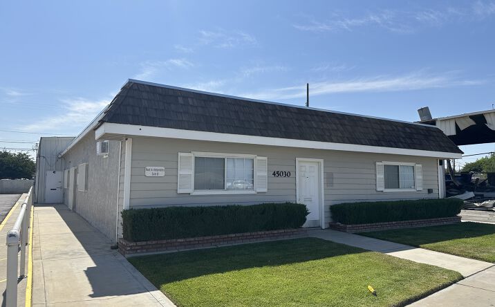 Pictures of Industrial property located at 45030 Trevor Ave, Lancaster, CA 93534 for sales - image #1