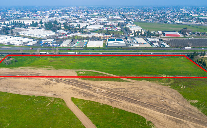 Pictures of Land property located at 475 Quintal Rd, Manteca, CA 95337 for sales - image #1