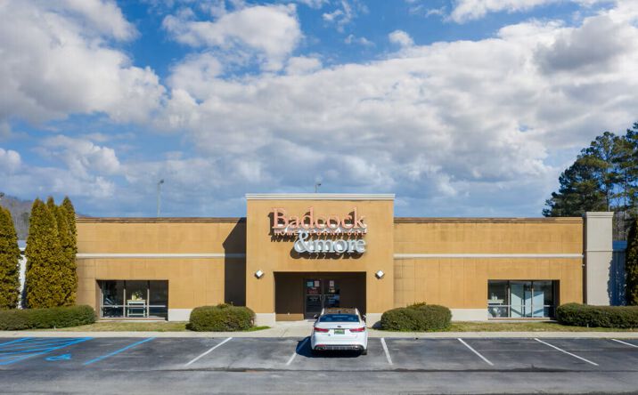 Pictures of Industrial, Retail property located at 2000 Clowdus Dr, Oneonta, AL 35121 for sales - image #1