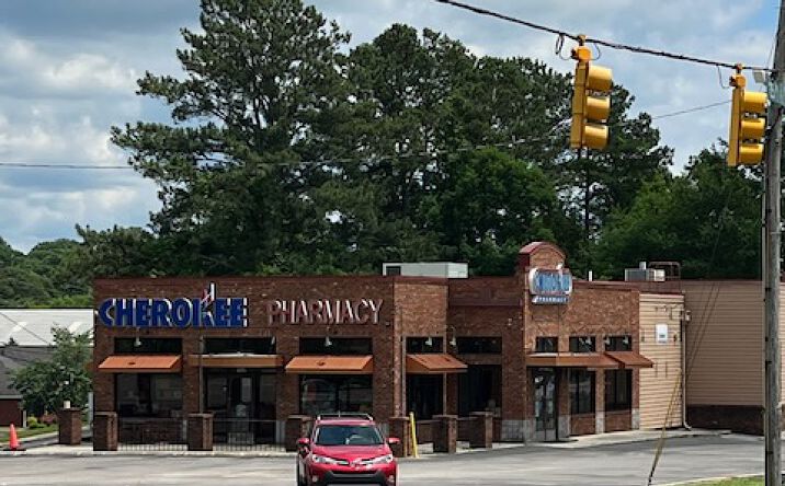 Pictures of Retail property located at 1690 25th St NW, Cleveland, TN 37311 for sales - image #1