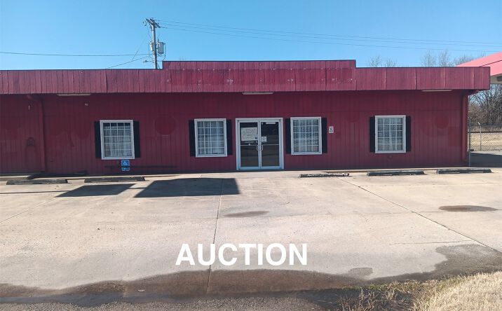 Pictures of Mixed Use, Office, Retail, Industrial property located at 403 S Chouteau Avenue, Chouteau, OK 74337 for sales - image #1