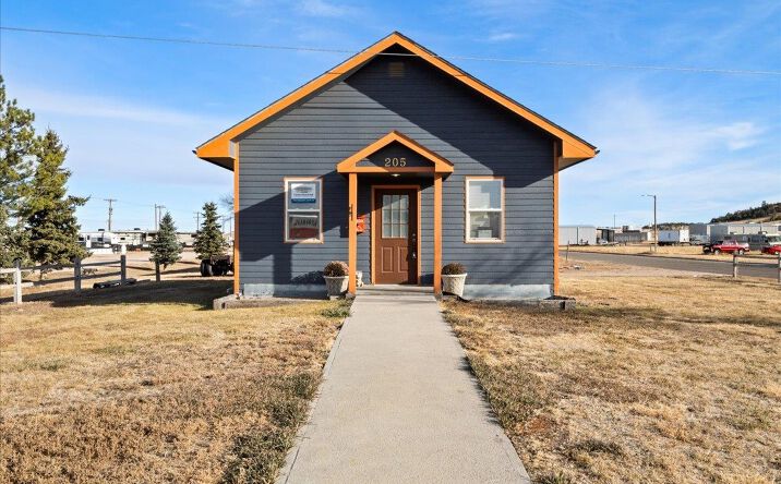 Pictures of Retail, Office, Mixed Use property located at 205 Butler Ave, Pine Bluffs, WY 82082 for sales - image #1