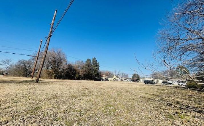 Pictures of Land property located at 4510 Fellows Lane, Dallas, TX 75216 for sales - image #1