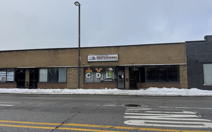 Pictures of Retail property located at 6244 S Archer Road, Summit, IL 60501 for sales - image #1