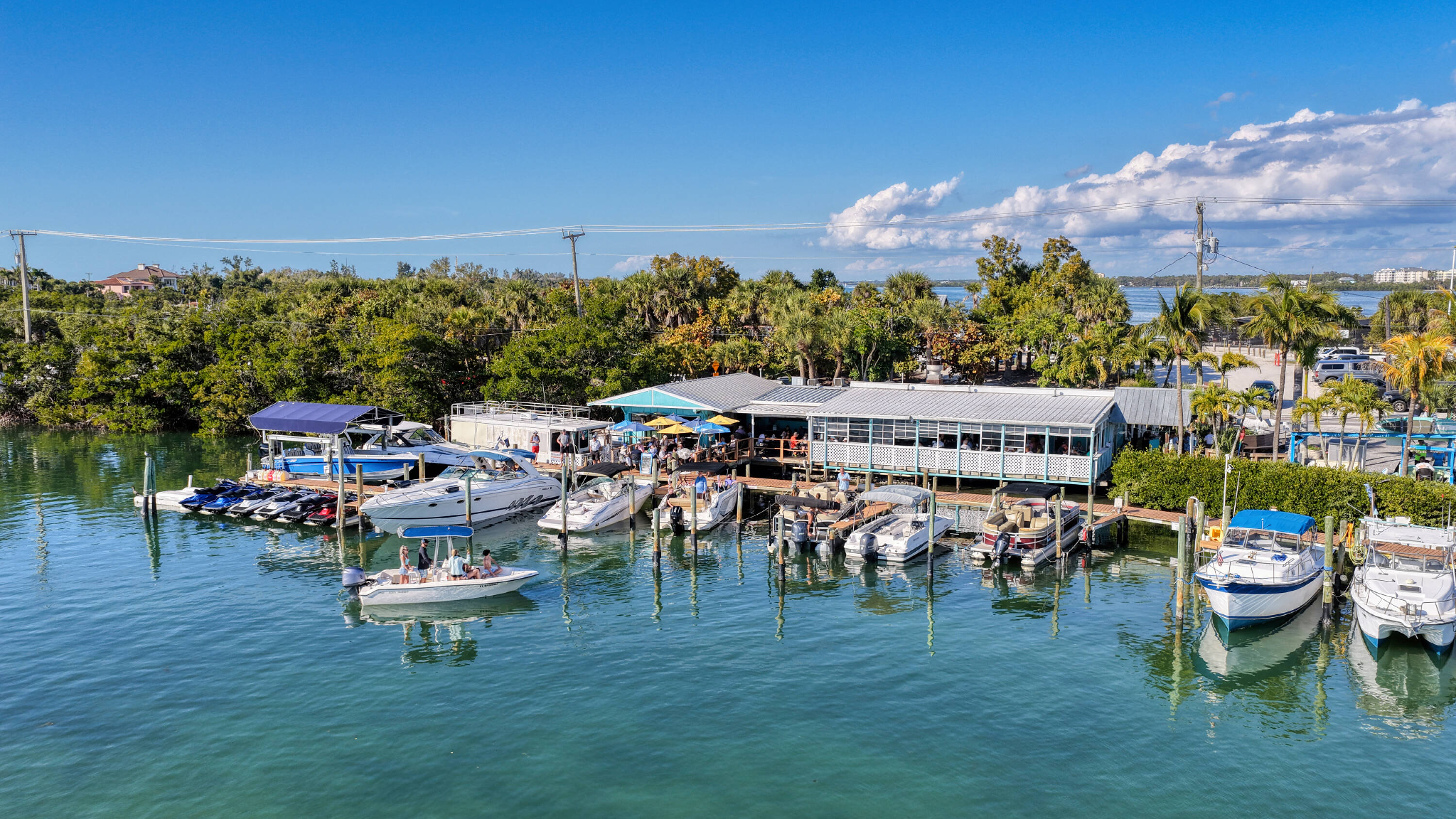 801 Blackburn Point Rd, Osprey, FL 34229