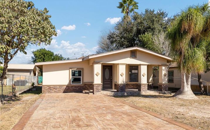 Pictures of Multifamily property located at 534 E Acacia Avenue, Alamo, TX 78516 for sales - image #1