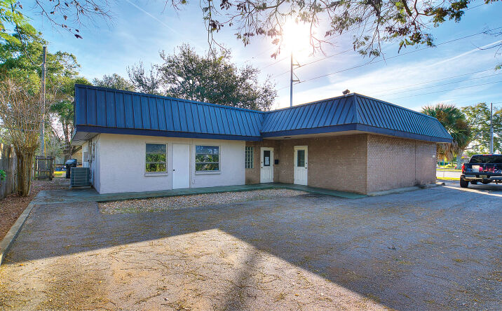 Pictures of Office property located at 4507 Curry Ford Rd, Orlando, FL 32812 for sales - image #1