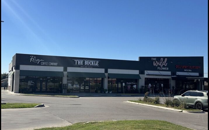 Pictures of Retail property located at 10214 China Spring Rd, Waco, TX 76708 for sales - image #1
