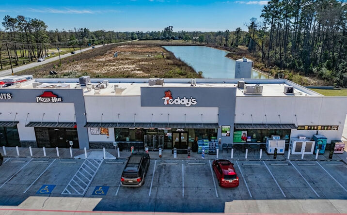Pictures of Retail, Special Purpose property located at 7940 Plum Grove Rd, Cleveland, TX 77327 for sales - image #1