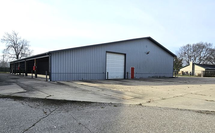 Pictures of Industrial property located at 442 Harrison Brookville Rd, West Harrison, IN 47060 for sales - image #1