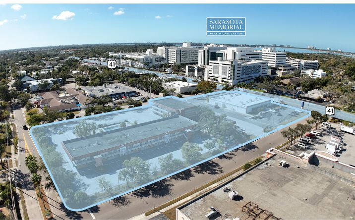 Pictures of Land property located at 1425 S Tamiami Trl, Sarasota, FL 34239 for sales - image #1