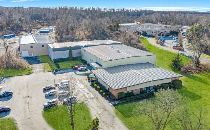Pictures of Industrial property located at 248 Brighton Rd, Andover, NJ 07821 for sales - image #1