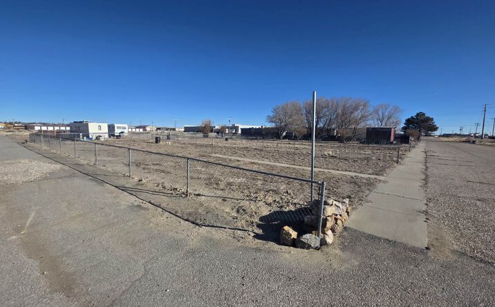Pictures of Mobile Home Park property located at 501 Koontz St, Rawlins, WY 82301 for sales - image #1