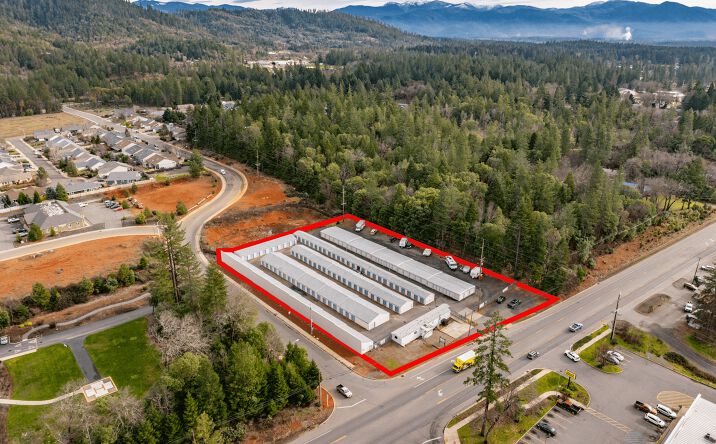 Pictures of Self Storage property located at 25657 Redwood Hwy, Cave Junction, OR 97523 for sales - image #1