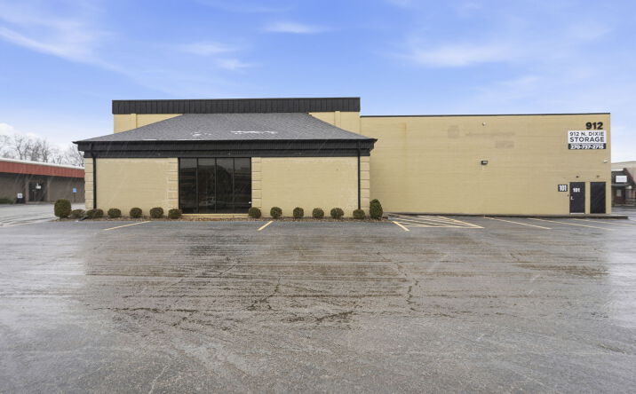Pictures of Industrial, Mixed Use, Office, Retail property located at 912 N Dixie Hwy, Elizabethtown, KY 42701 for sales - image #1