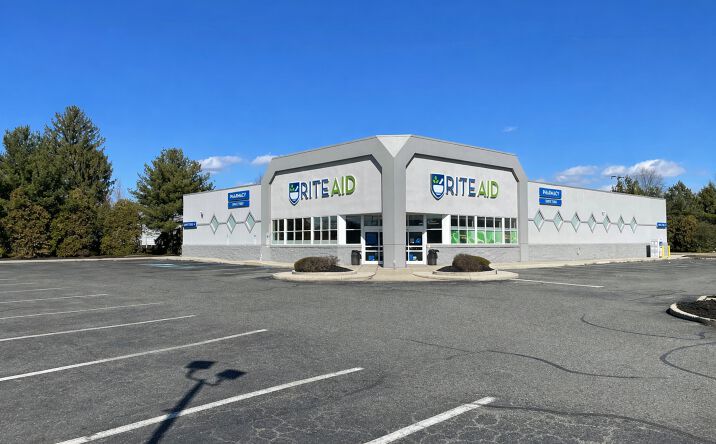 Pictures of Retail property located at 380 Harmony Rd, Greenwich Township, NJ 08027 for sales - image #1