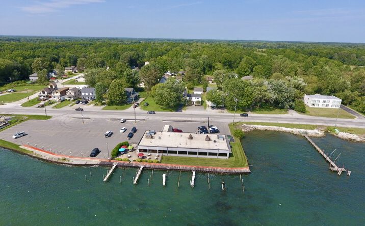 Pictures of Land, Business for Sale, Retail property located at 8287 Dixie Hwy, Fair Haven, MI 48023 for sales - image #1