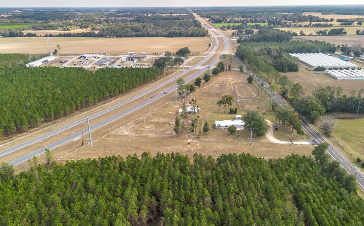 Pictures of Hospitality, Land, Mixed Use, Office, Retail property located at 1415 SE 4th Ave., Chiefland, FL 32626 for sales - image #1