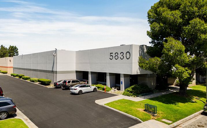 Pictures of Industrial property located at 5830 Triangle Dr, Commerce, CA 90040 for sales - image #1