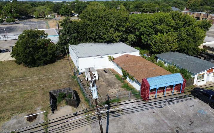 Pictures of Retail property located at 3229 & 3231 Haltom Road, Haltom City, TX 76117 for sales - image #1