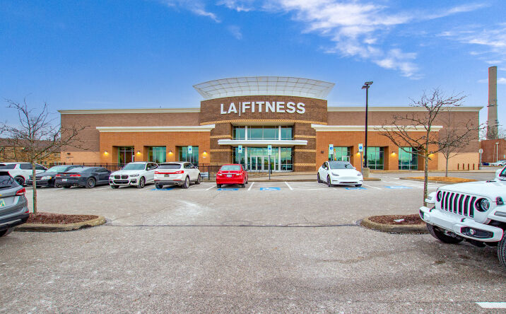 Pictures of Retail property located at 1969 Portage Trail, Cuyahoga Falls, OH 44223 for sales - image #1