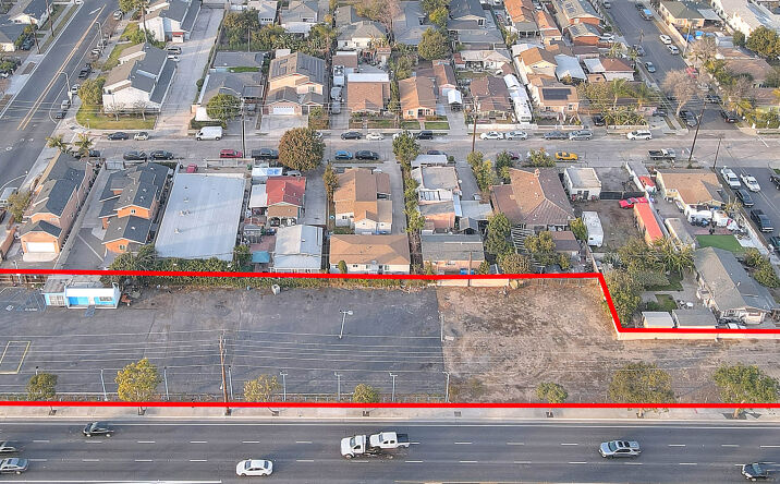 Pictures of Land, Retail property located at 1715 W 1st St, Santa Ana, CA 92703 for sales - image #1