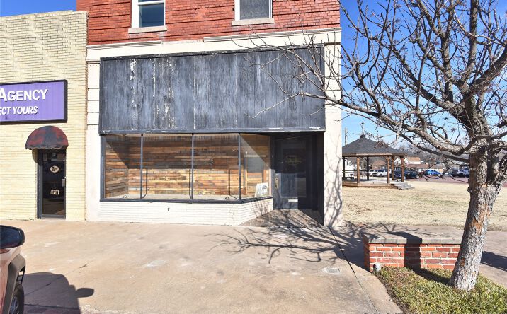 Pictures of Mixed Use property located at 105 W Main Street, Hominy, OK 74035 for sales - image #1