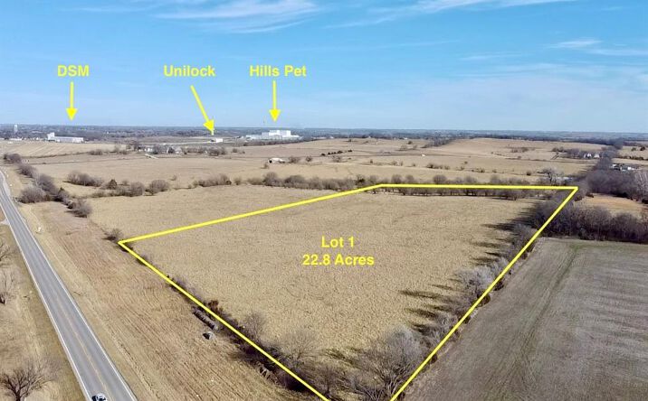 Pictures of Land property located at Lot 1 Chieftain Road, Tonganoxie, KS 66086 for sales - image #1
