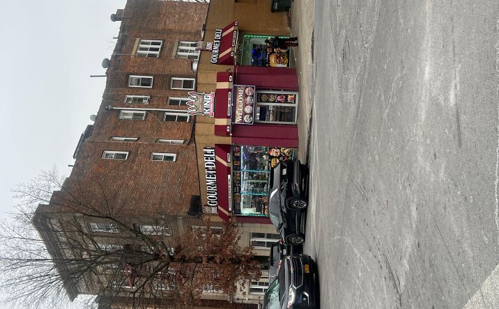 Pictures of Multifamily property located at 20 W Roosevelt Square, Mount Vernon, NY 10550 for sales - image #1