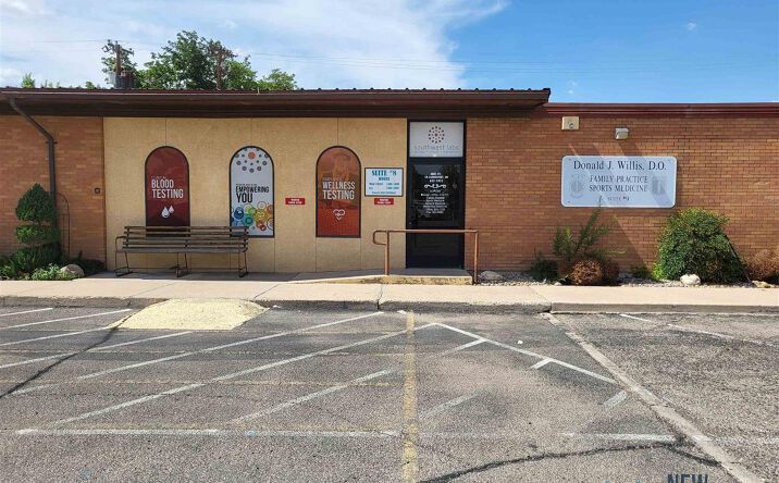 Pictures of Mixed Use, Office property located at 313 W Country Club, Roswell, NM 88201 for sales - image #1
