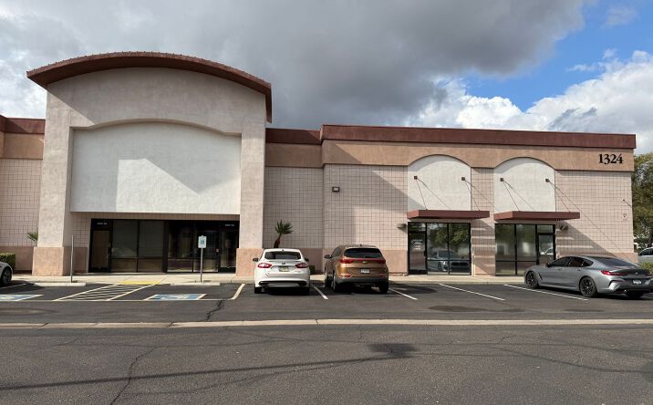 Pictures of Industrial property located at 1324 N Farrell Ct, Ste 113, Gilbert, AZ 85233 for sales - image #1
