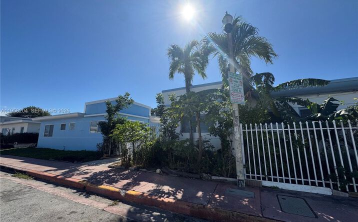 Pictures of Multifamily property located at 770 83rd St, Miami Beach, FL 33141 for sales - image #1