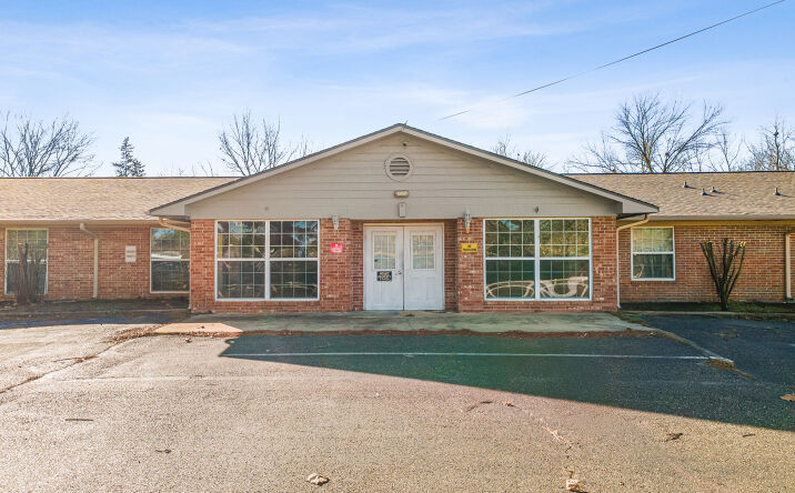 Pictures of Senior Living, Special Purpose property located at 102 Floyd St, Naples, TX 75568 for sales - image #1