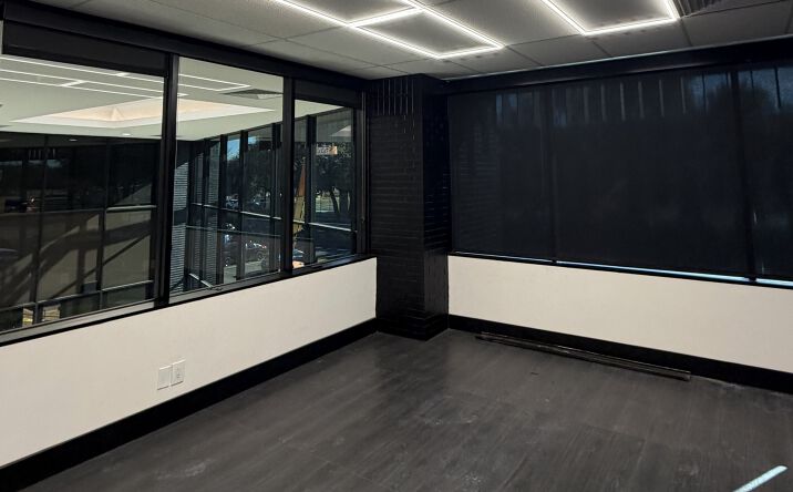 Pictures of Office property located at 17130 Dallas Pkwy, Dallas, TX 75248 for sales - image #1