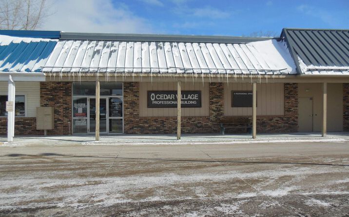Pictures of Office property located at 673 E Cedar Ave, Gladwin, MI 48624 for sales - image #1