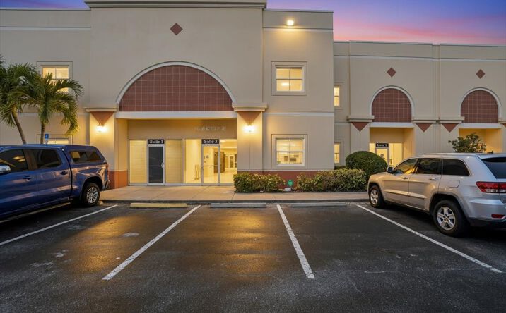 Pictures of Mixed Use, Office property located at 6321 Porter Road, Sarasota, FL 34240 for sales - image #1