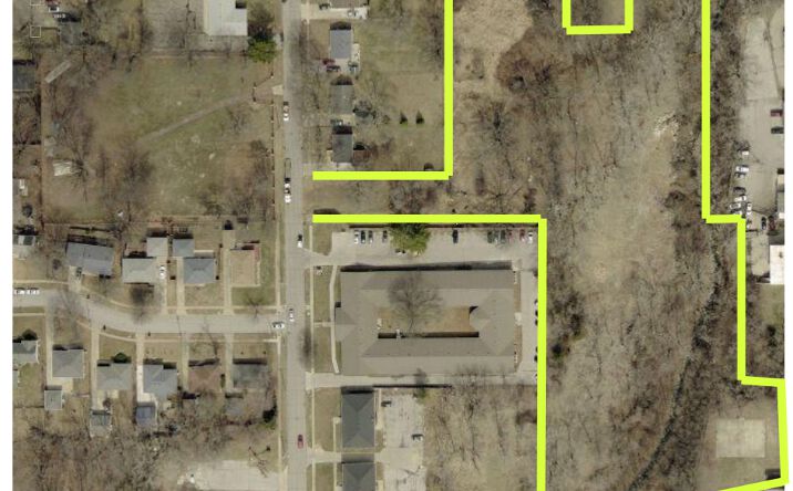 Pictures of Land property located at 2515 24th St, Des Moines, IA 50310 for sales - image #1