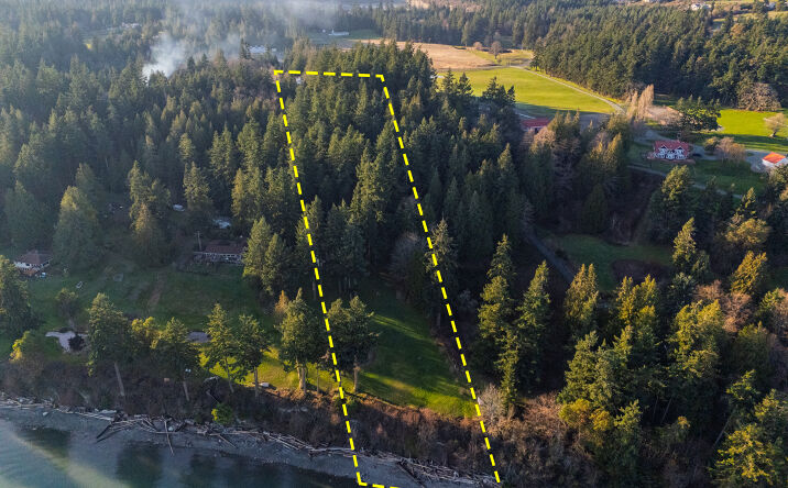Pictures of Land property located at Seahorse Ln, Oak Harbor, WA 98277 for sales - image #1