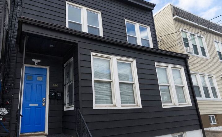 Pictures of Multifamily property located at 586 N 11th St, Newark, NJ 07107 for sales - image #1