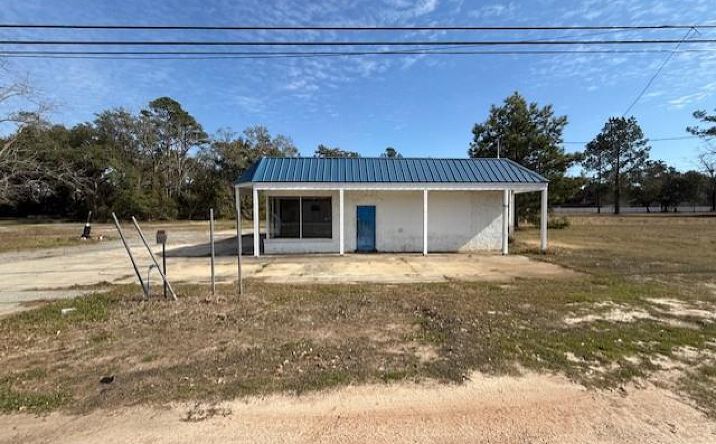 Pictures of Land property located at 4722 Bemiss Road, Valdosta, GA 31605 for sales - image #1