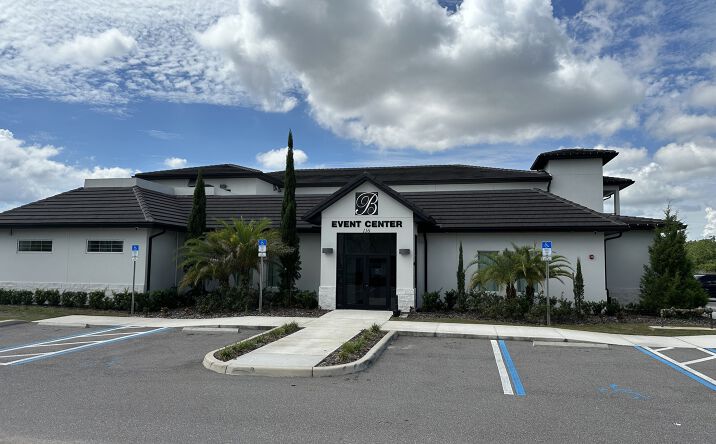 Pictures of Retail property located at 116 Kenny Blvd, Haines City, FL 33844 for sales - image #1