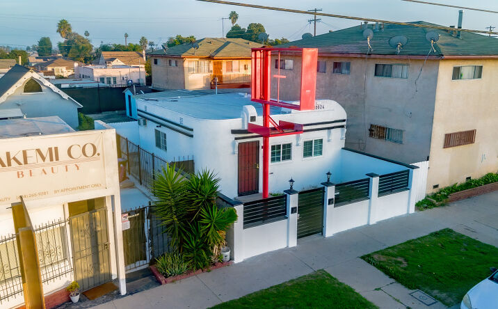 Pictures of Office property located at 10024 S Western Ave, Los Angeles, CA 90047 for sales - image #1