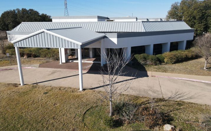 Pictures of Office property located at 6201 Overton Ridge Blvd, Fort Worth, TX 76132 for sales - image #1